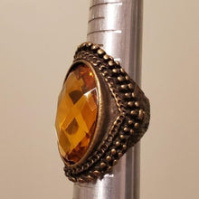 Load image into Gallery viewer, Amber Stone Saddle Ring
