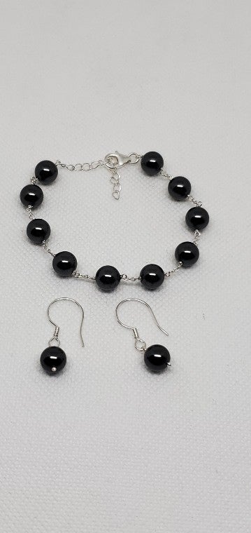 Classic Black Pearl Crystal Station Bracelet