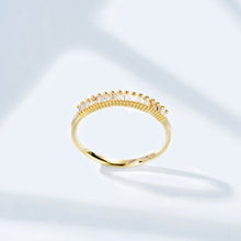 Load image into Gallery viewer, Dainty Baggett Ring
