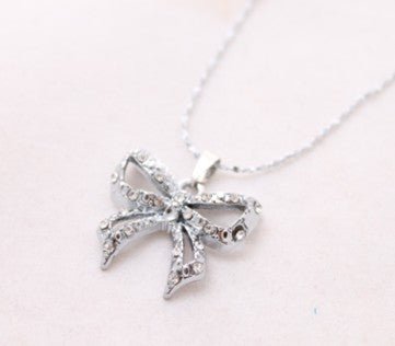 Dainty Crystal Embellished Bow Necklace