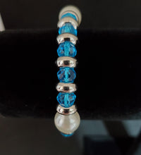 Load image into Gallery viewer, Glass Bead Stretch Bracelets
