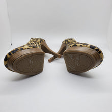 Load image into Gallery viewer, Kenneth Cole Leopard Print Shoes
