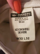 Load image into Gallery viewer, Men&#39;s Docker Pleated Front Slacks
