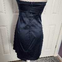 Load image into Gallery viewer, Midnight Blue Satin Dress Size 5
