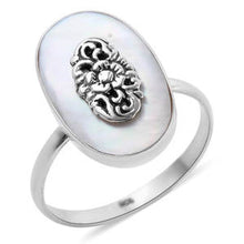 Load image into Gallery viewer, Pearl Sterling Silver Ring Size 6
