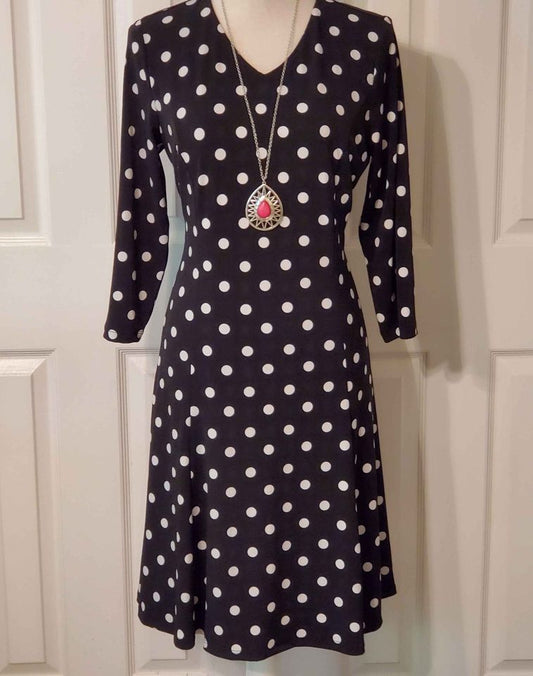 Pretty in Polka Dots Dress Size 6