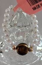Load image into Gallery viewer, Your Choice Multi Gemstone Pearl Bead Stretch Rings
