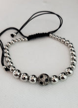 Load image into Gallery viewer, Unisex Silver Bead Bracelet
