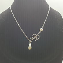 Load image into Gallery viewer, Double Pearl Drop Necklace

