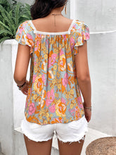 Load image into Gallery viewer, Floral Square Neck Flutter Sleeve Blouse
