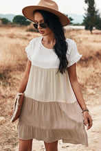 Load image into Gallery viewer, Color Block Round Neck Tiered Dress
