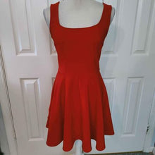 Load image into Gallery viewer, Lulu&#39;s Sleeveless Red Skater Square Neck Dress Size Medium
